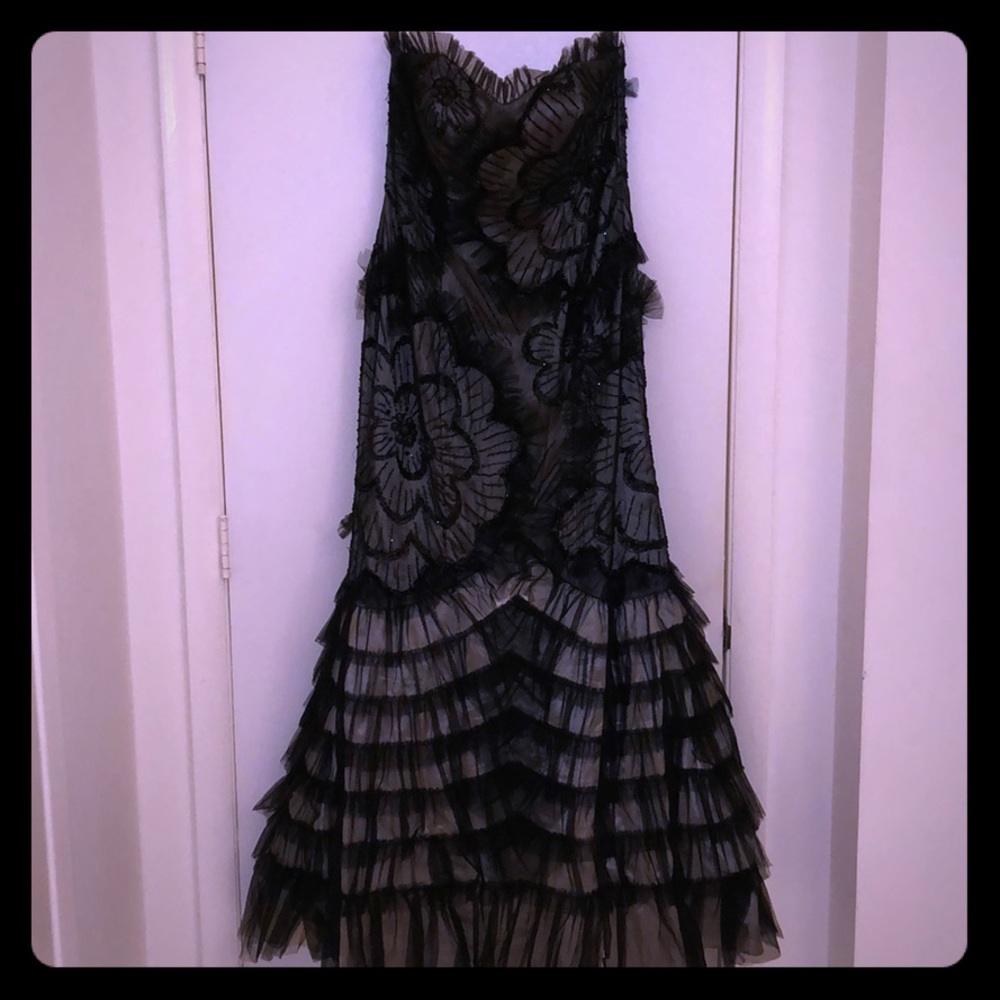 GORGEOUS Evening Black Beaded Strapless Gown